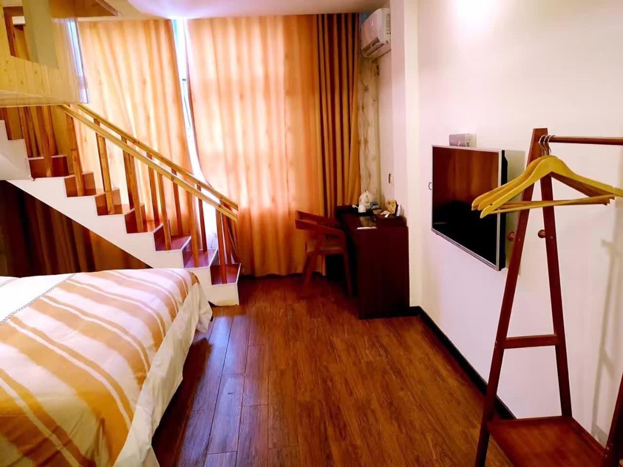 Family Hotel Чжанцзяцзе Экстерьер фото